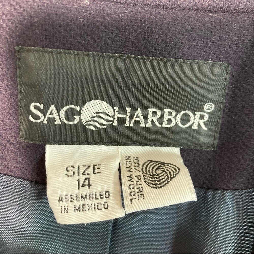 ✨ Vintage Sag Harbor Wool Blazer – Classic 80s Power Piece ✨ - Picture 12 of 15